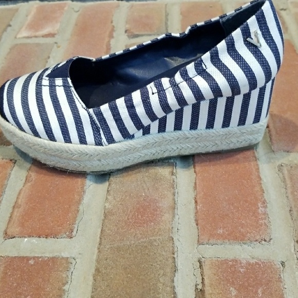 Victor Alfaro Wedge shoe - Picture 4 of 5